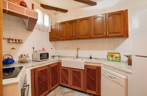 Las Lagunetas Apartamento | Vacaciones 'Casa principal' con vistas a la montaña, Wi-Fi y aire acondicionado