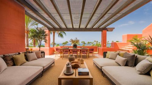 Nueva Milla de Oro Casa | VACATION MARBELLA I The Signature Penthouse, Sea View, Sauna, Private Heated Jacuzzi, Cutting-edge Amenities