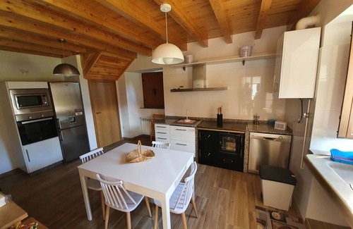 Lourenza Casa | Alquiler Vacacional Casa Muiño dos Frades "en un entorno agradable"
