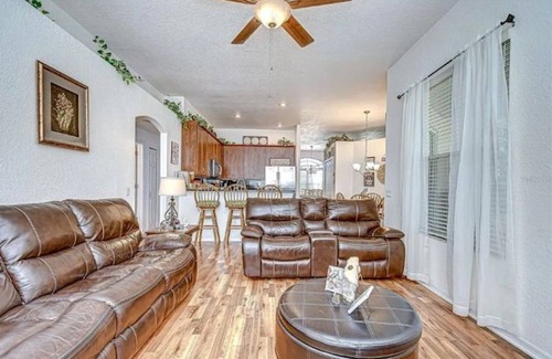 Valrico Casa | Vacation Rental Cozy 3-bedroom house in Valrico FL