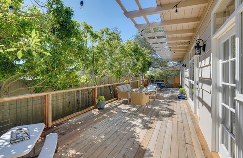 Carmel Woods Cabaña | Vacation Rental Home ~ 1 Mi to Carmel Beach!