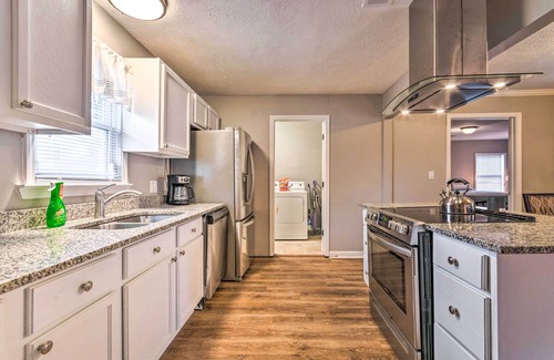 Jacksonville Cabaña | Vacation Rental Home ~ 15 Mi to Little Rock