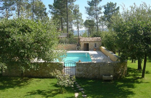 Roussillon Villa | Cabaña provenzal con piscina ubicada cerca del pueblo de Roussilon