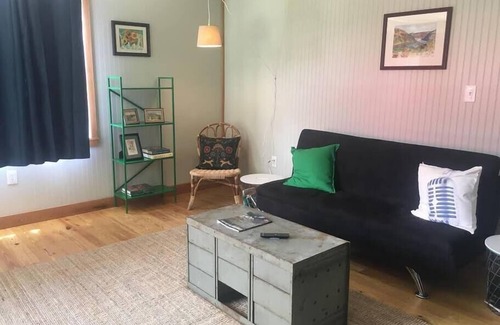Bolivar Apartamento | Vacation Rental: Ridge View Flat