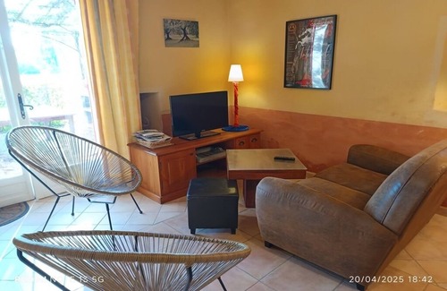 Sarrians Otro | Vacation rental with swimming pool in the heart of Provence
