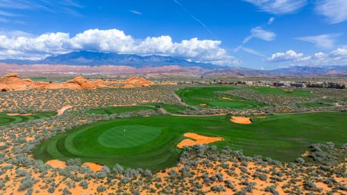 Hurricane Complejo | Vacation Rentals at Sand Hollow Resort