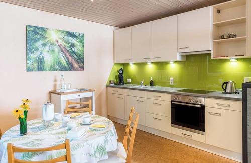 Ueberlingen Apartamento | Estudio de vacaciones "Grünspecht" con Wi-Fi, jardín y terraza