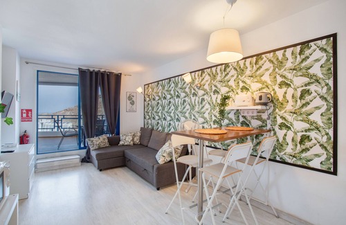 Taurito Apartamento | Vacaciones 'Taurito's Sea Sunset View' con vistas al mar, piscina compartida y Wi-Fi