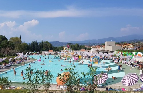 Gralaoni-Pralesi-Cisano Apartamento | Vacation Village Cisano San Vito Room Perla for 2 persons