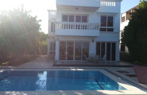 El Hadaba Villa | Vacation villa in Sharm El Sheikh on the beach