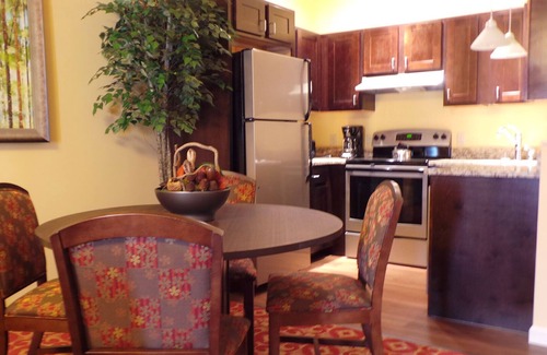 Williamsburg Casa | Williamsburg Plantation Resort: 4BR / 4BA, tiene capacidad para 12. Verano 2019
