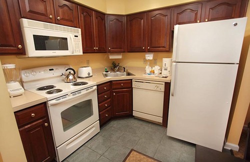 Williamsburg Condominio | Vacation Village at Williamsburg, 1BR Suite, SUNDAY Check-In