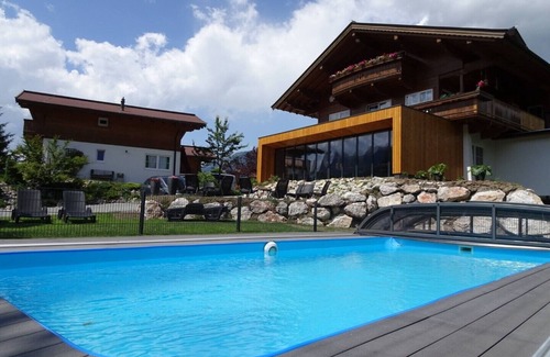 Fieberbrunn Apartamento | Vacation village Wallenburg / 4-person vacation apartment with terrace