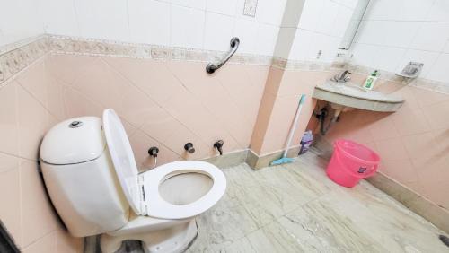 Pashim Vihar Apartamento | VacationBuddy 3 BR Home Paschim Vihar Jwala Heri
