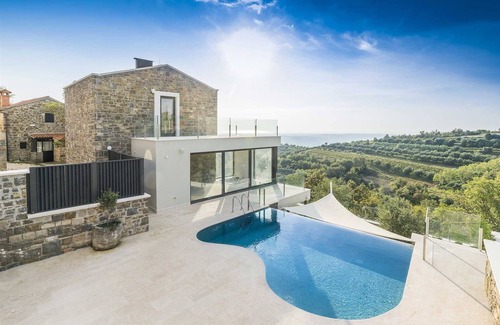 Buje Villa | Vacay Residence Monte for perfect vacation