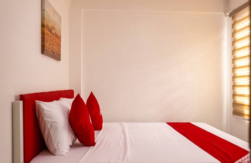 Pembo Hotel | Vaccinated Staff - Capital O 806 Pattaui Residences