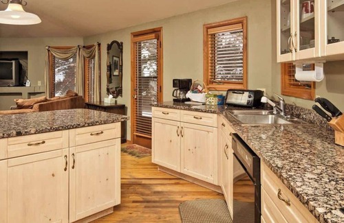 Highland Meadows Casa | West Vail Home with Private Creek & Backyard
