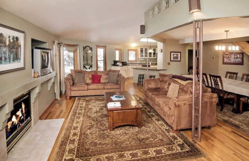 Highland Meadows Casa | West Vail Home with Private Creek & Backyard