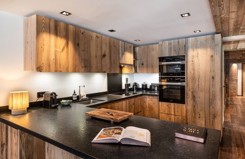 Val-d'Isere Casa | Vail Lodge by Alpine Resorts