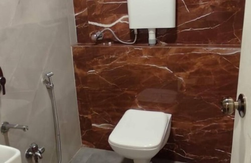 Andheri West Hotel | VAITHI RESIDENCY