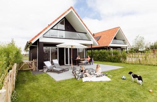 Oostrum Casa | Vakantiehuis aan het water met omheinde tuin