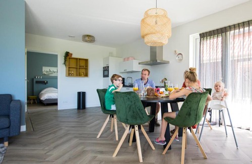 Oostrum Complejo | Vakantiehuis aan het water - vakantiepark de Schreiershoek