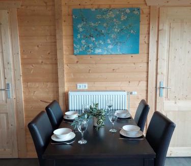 Swichum Casa | Vakantiehuisje vlakbij Leeuwarden, Swichumer Pleats