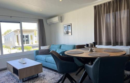 Scherpenisse Chalet De Esquí | Vakantiepark de Zeeuwse Parel - Noordzee