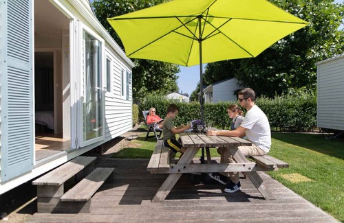 Jabbeke Chalet De Esquí | Vakantiepark Klein Strand - Comfort Chalet 4p H