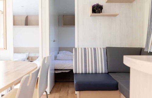 Jabbeke Chalet De Esquí | Vakantiepark Klein Strand - Comfort Chalet 4p H