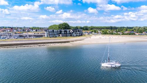 Sint-Annaland Apartamento | Vakantiewoning aan het water - met 4 balkons - Vista Maris - Nr 30
