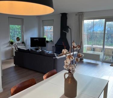 Sint Nicolaasga Casa | Vakantiewoning 'Eysinga State'