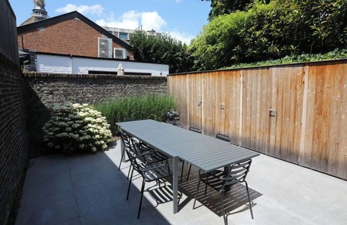 Hasselt Apartamento | Vakantiewoning In Sint Lambertus