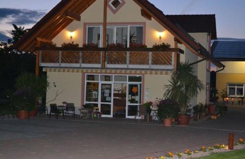 Eichstetten am Kaiserstuhl Apartamento | Vakantiewoning in Zwarte Woud