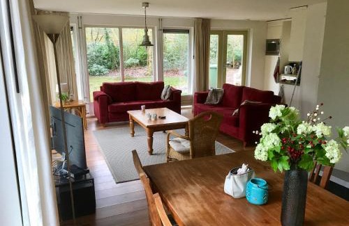 Oudemirdum Casa | Vakantiewoning Tjiftjaf in "Het Fonteinbos"