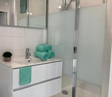 Avize Apartamento | Valérinna