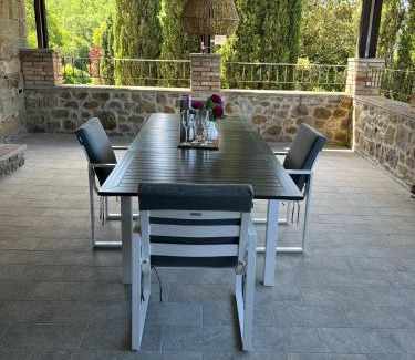 Lisciano Niccone Apartamento | Val di Rampo - Appartment with Pool, private terrace overlooking Niccone Valley