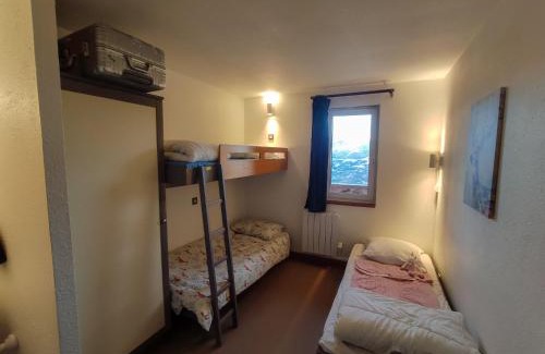 Genos Apartamento | Val Louron Pied des pistes apartment 34 m² 5 pers