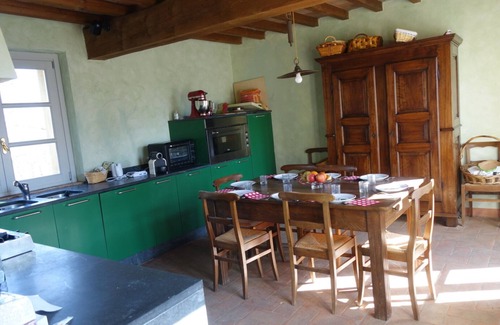 Borgonovo Val Tidone Cabaña | Val Tidone-Only 1 hour from Milan-Nature Escape on 3 Hectares of Serenity