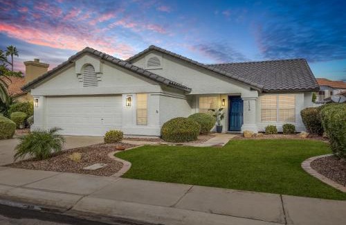 Val Vista Lakes Casa | Val Vista Oasis- Gorgeous Gilbert Home with Pool