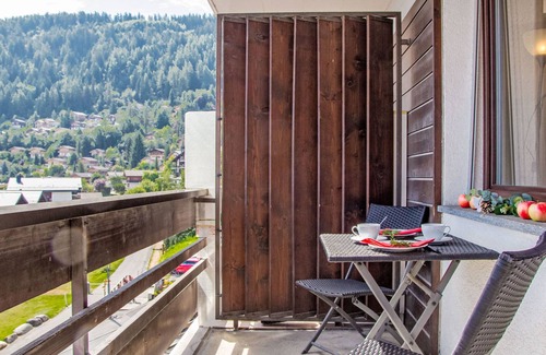 Saint-Pierre-de-Clages Apartamento | Valaisia 34A by Interhome