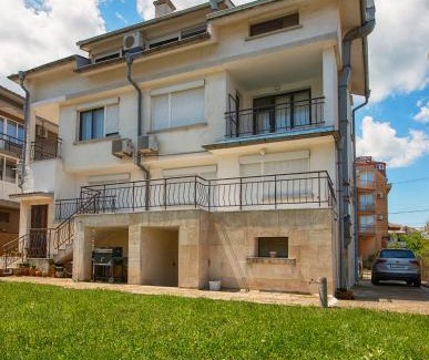 Chernomorets Casa | Valchevi Apartments