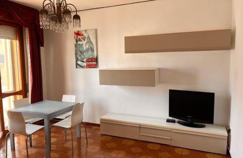 Rimini Apartamento | Vale Home-Ampio appartamento vicino al mare