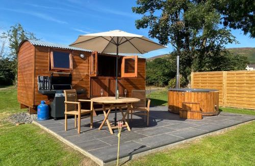 Llanbedr-dyffryn-clwyd Casa | Vale View Glamping