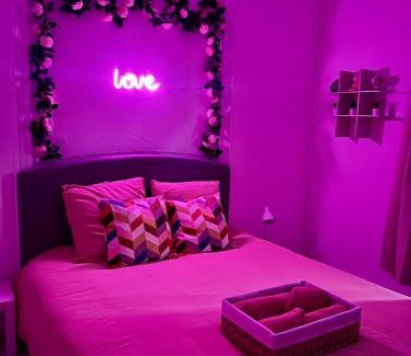 Anzin Apartamento | ValenStay - Cosy Love - Anzin - Netflix