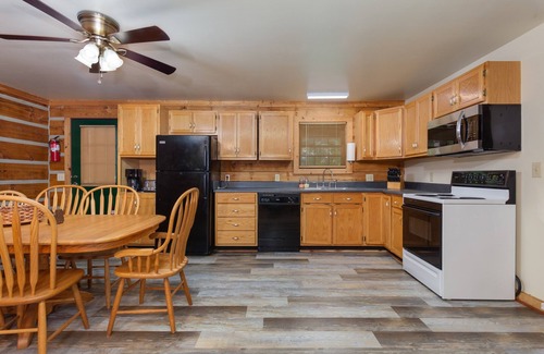 Lookout Mountain Cabina | Valentine Drive Cabin 1