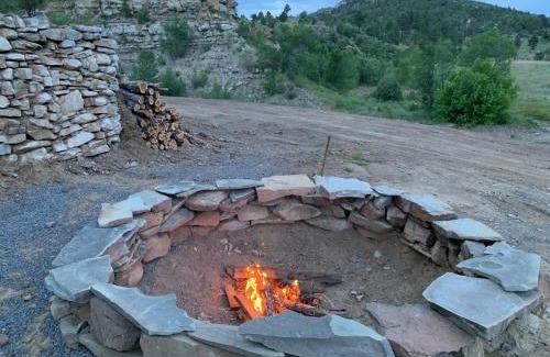 Raton Casa | Valentine's Northern New Mexico Mountain Ranch on Colorado Border retreat