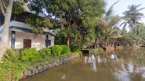 Kuttanad Taluk Casa | VALENTINE'S RICE BOWL HOME STAY