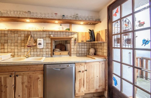 Great Alpine Road Casa | VALENTINE - SAINT MARCEL