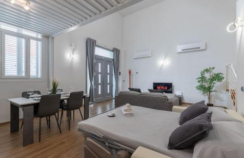 Prato Apartamento | Valentini Luxury Loft-18 by train to Florence-PARKING FREE